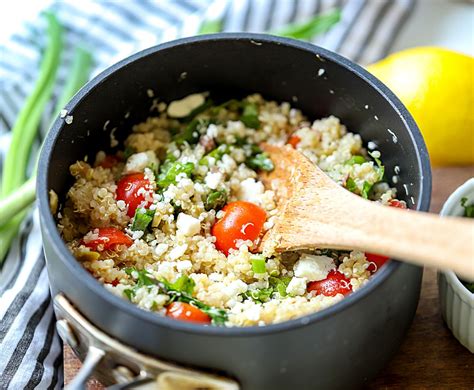 Easy One-Pan Mediterranean Quinoa